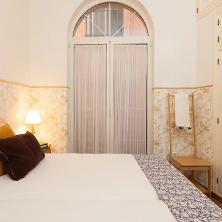 Aitana In Tintes Sevilla's Gem Севилья